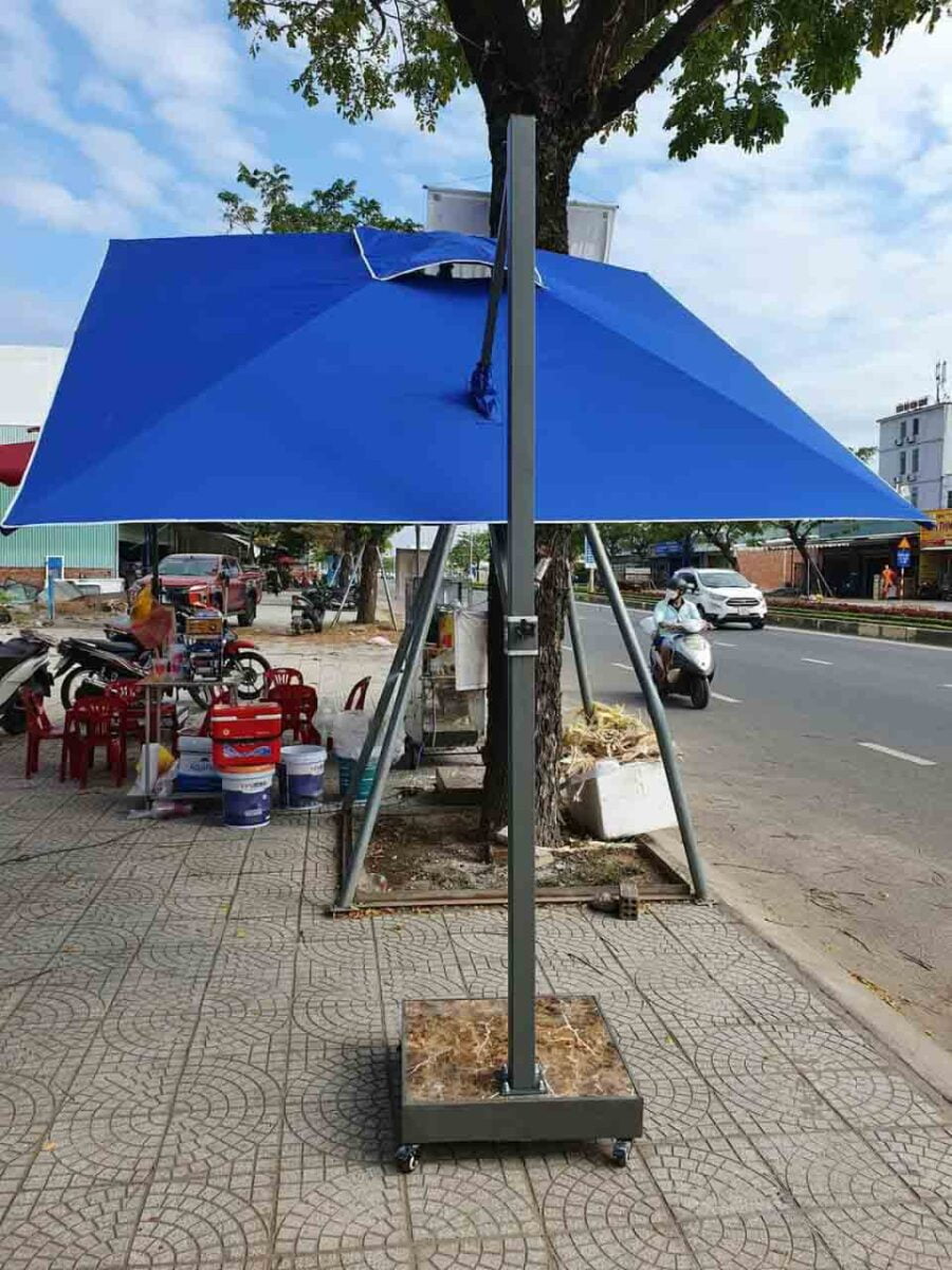 Dù Lệch tâm vuông 2.5 mét giá rẻ tại Đà Nẵng (5)