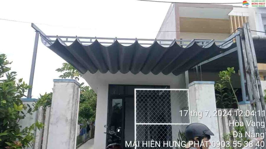 Lắp đặt mái xếp di động giá rẻ tại thôn Quan Châu Hòa vang Đà Nẵng (1)