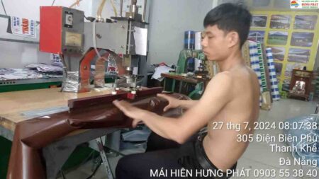 Lắp mái hiên di động giá rẻ tại 02 Văn Cao Đà Nẵng (3)