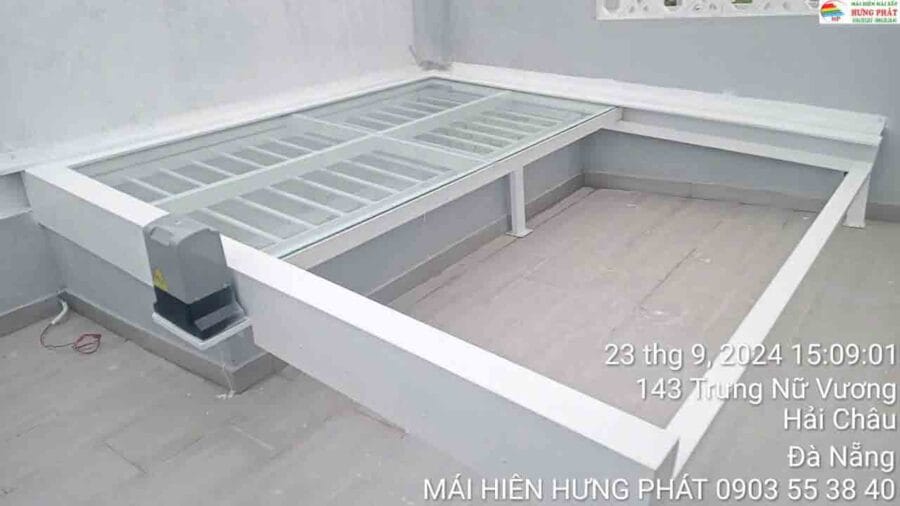 Giếng trời kính tự động lắp đặt tại 139 Trưng Nữ Vương Đà Nẵng