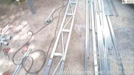 Lắp bạt mái xếp di động cho phường Thạc Gián 33 Nguyễn Tri Phương Đà Nẵng (2)