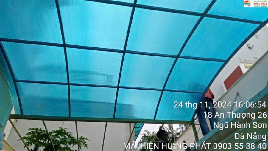 Mái vòm poly giá rẻ thi công tại 20-21 An Thượng 26 ,