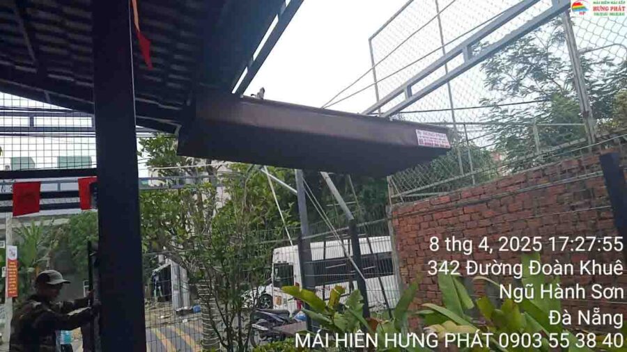 Bạt xếp di động lắp đặt cho quán cafe tại 59 đường K20 Khu Nam Việt Á Ngũ Hành Sơn (1)