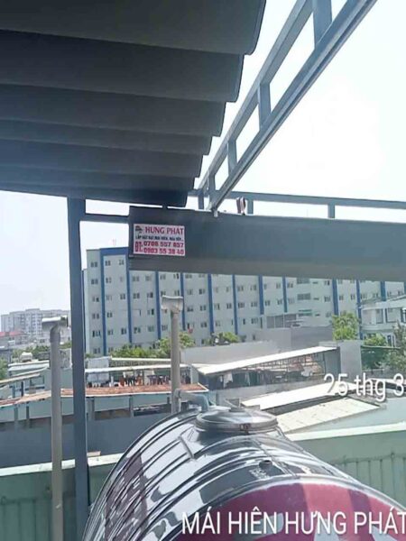 Lắp mái xếp di động trên sân thượng tại 18 Dương Lâm Sơn Trà Đà Nẵng (1)