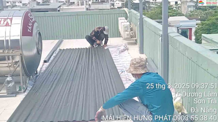 Lắp mái xếp di động trên sân thượng tại 18 Dương Lâm Sơn Trà Đà Nẵng (1)
