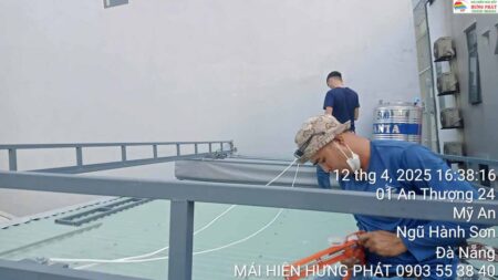 Mái xếp che nắng giảm nhiệt cho mái nhà tại Phố An Thượng Đà Nẵng (1)