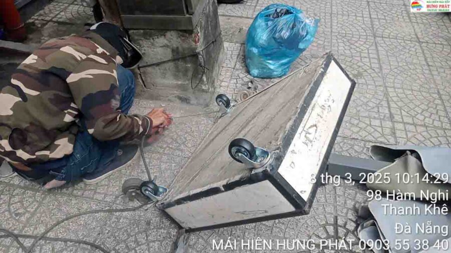 Sửa chữa dù che nhanh gọn giá rẻ tại Đà Nẵng (1)