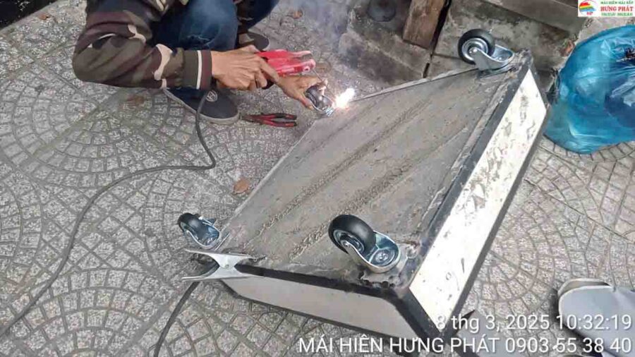 Sửa chữa dù che nhanh gọn giá rẻ tại Đà Nẵng (1)