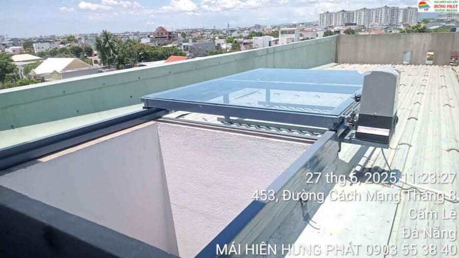 Giếng trời kính tự động lắp đặt tại 510 Cách Mạng Tháng 8 Đà Nẵng (1)