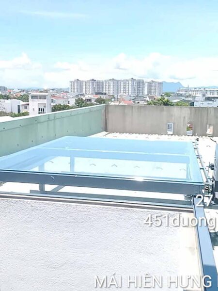 Giếng trời kính tự động lắp đặt tại 510 Cách Mạng Tháng 8 Đà Nẵng (2)