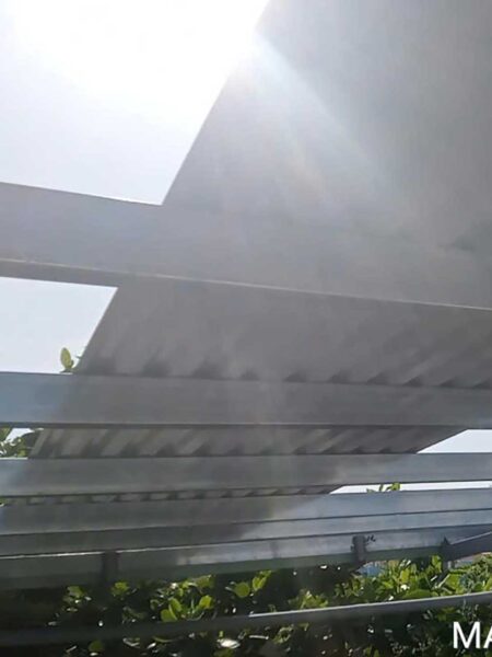 Lắp mái tôn sân thượng giá rẻ tại Ngủ Hành Sơn, Đà Nẵng (1)