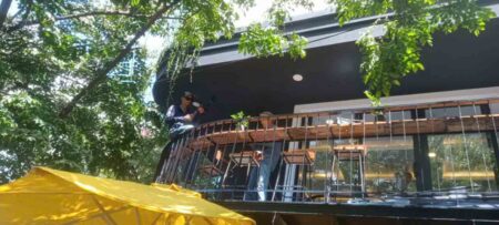 Mái hiên di động lắp đặt cho quán Cafe vỉa hè 08 Khuê Mỹ Đông 3 (2)