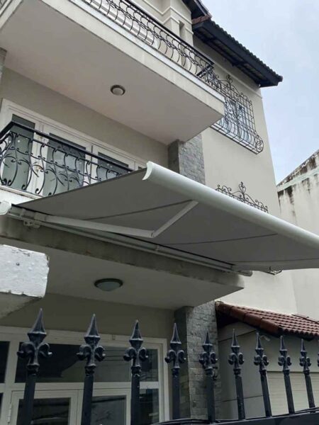Mái hiên tự động lắp đặt tại Phước Lý Đà Nẵng (1)