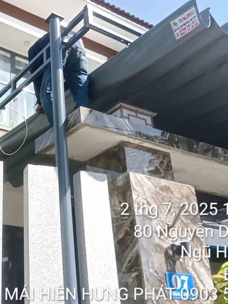 Mái xếp di động che mưa nắng giá rẻ tại Ngũ Hành Sơn (1)