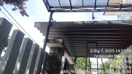 Mái xếp di động che mưa nắng giá rẻ tại Ngũ Hành Sơn (1)