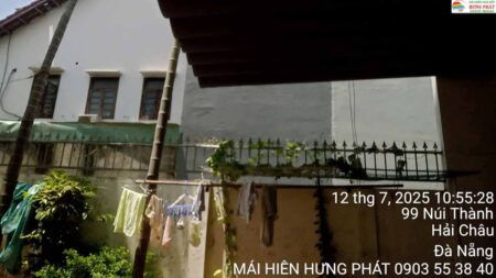 Mái xếp di động sóng nhỏ lắp đặt tại 99-20 Núi Thành Đà Nẵng (3)