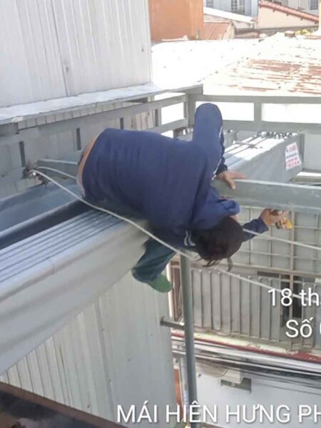 Thay bạt xếp bạt staflet 0.55mm tại 1513 Bắc Đẩu (4)