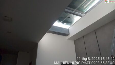 Hệ rèm xếp ly bền che nắng tốt giá hợp lý cho mọi người lắp đặt tại Đà Nẵng (1)