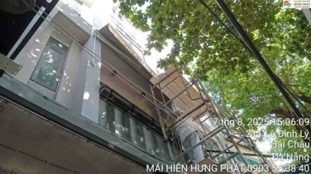 Mái che di động lắp đặt tại 211 Lê Đình Lý (2)