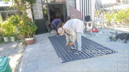 Lắp mới mái che xếp tại 01 Chính Hữu, Sơn Trà (1)