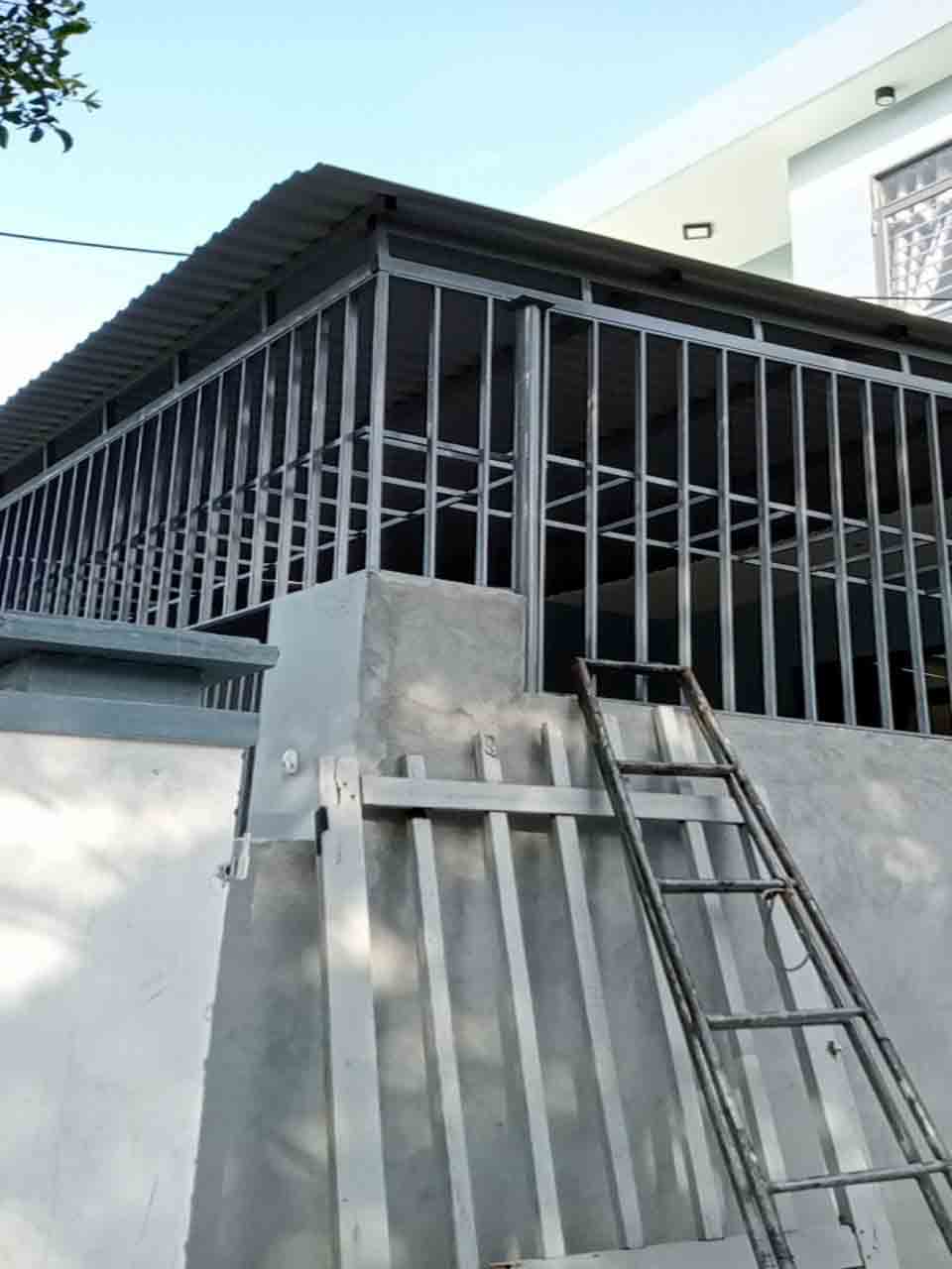 Lắp Mái Tôn Cố Định Đà Nẵng Bền Đẹp, Uy Tín