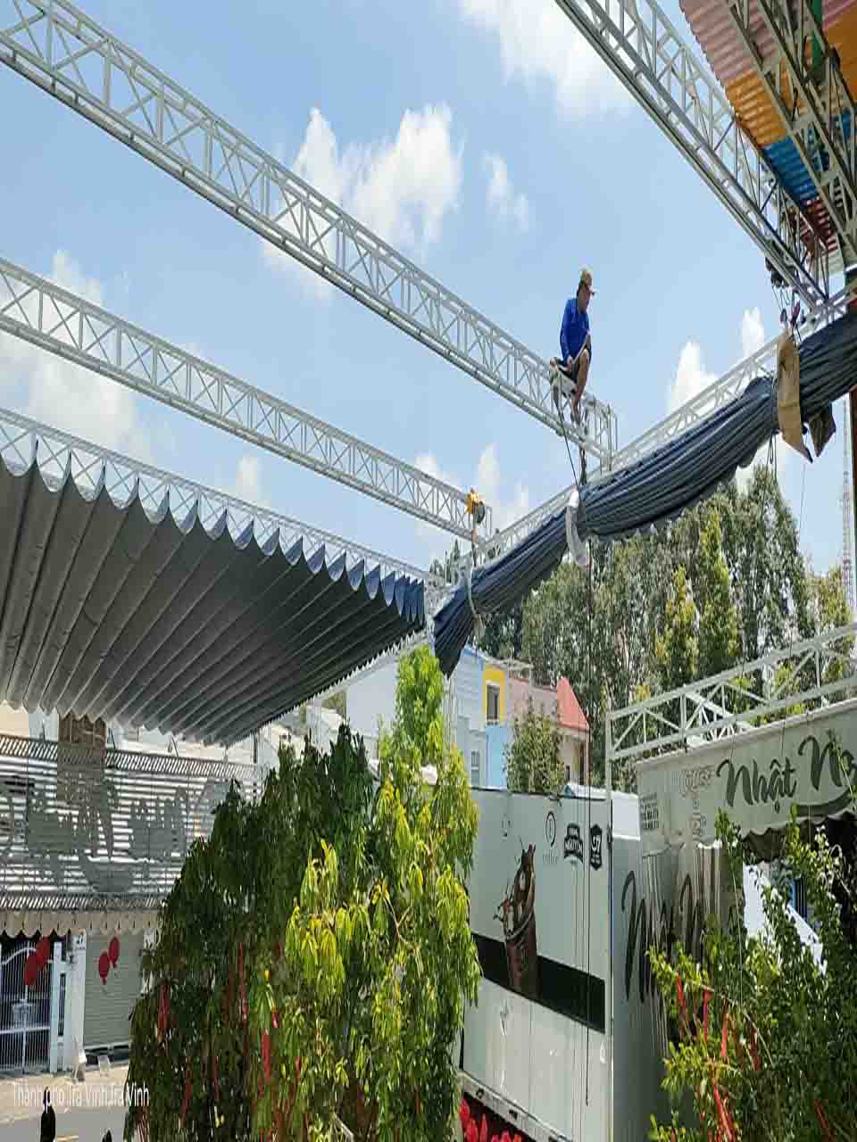 Thi Công Bạt Xếp Di Động Tại Đà Nẵng Chuyên Nghiệp